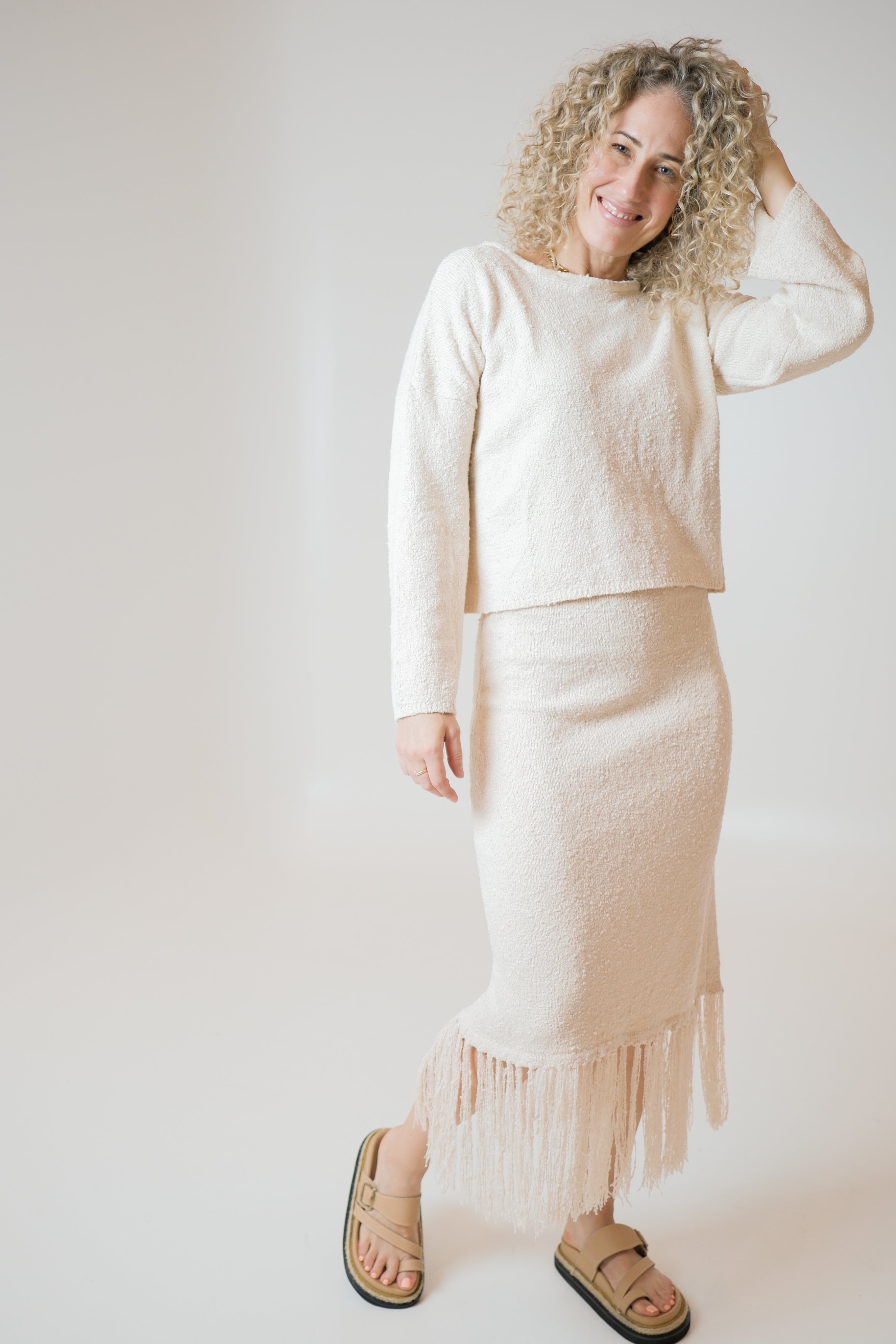 トップス flare sleeve ami tops Ami Flared Honey Butter Top – Amira Collective